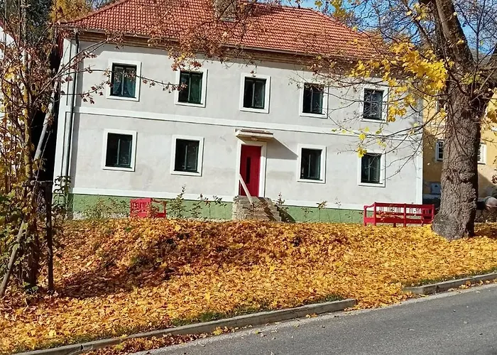 Vagner, Pernek Dom wakacyjny